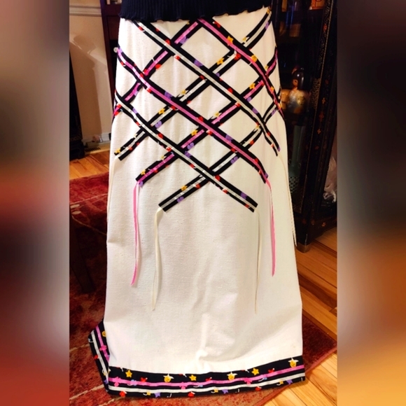 1970's Chessa Davis Quilted Maxi Skirt - Picture 2 of 9